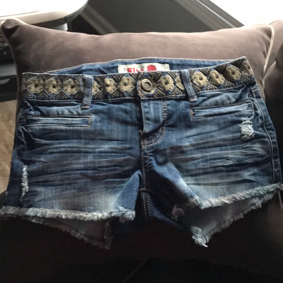 Denim shorts - Picture 1 of 2